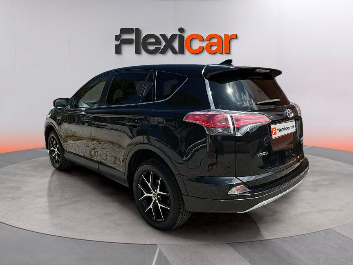 toyota-rav4-2017-hibrido-a-gasolina-2494cc