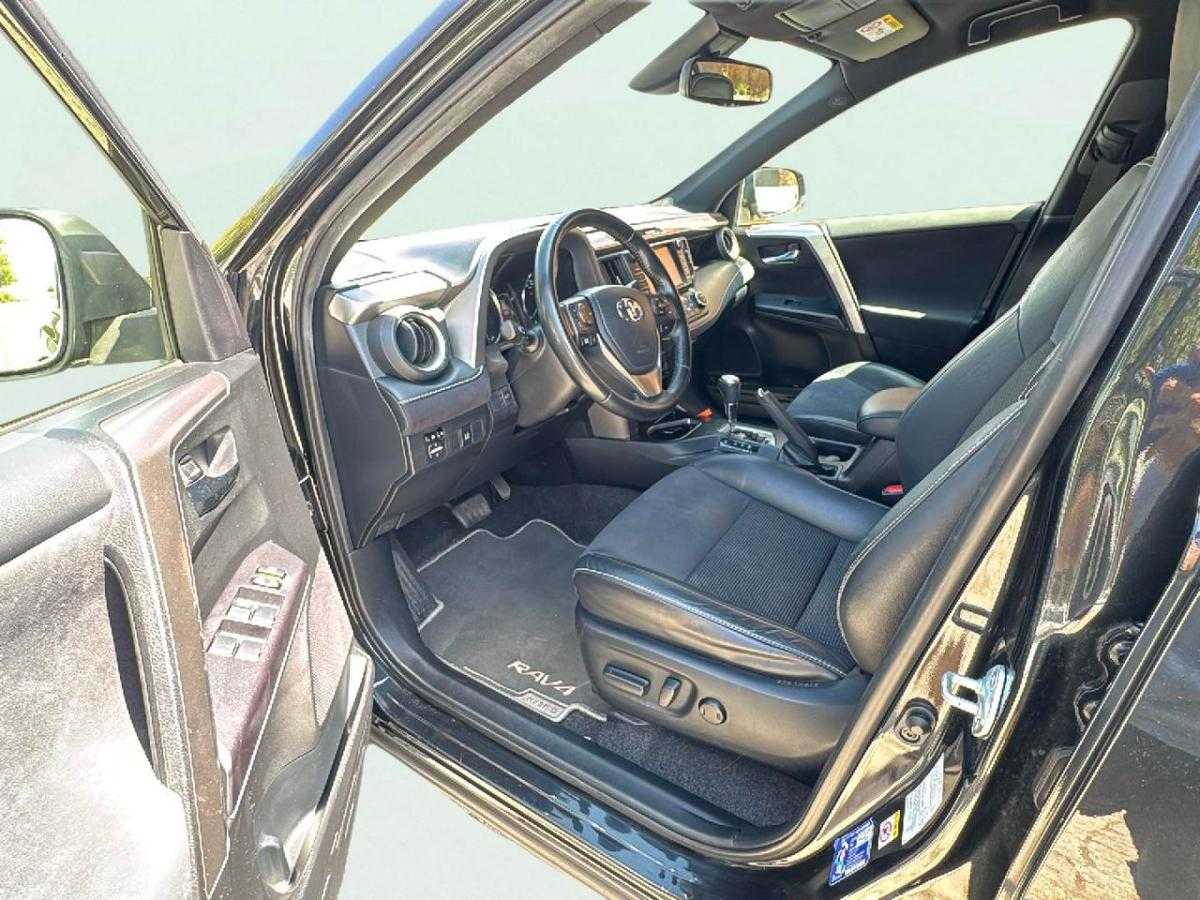 toyota-rav4-2017-hibrido-a-gasolina-2494cc