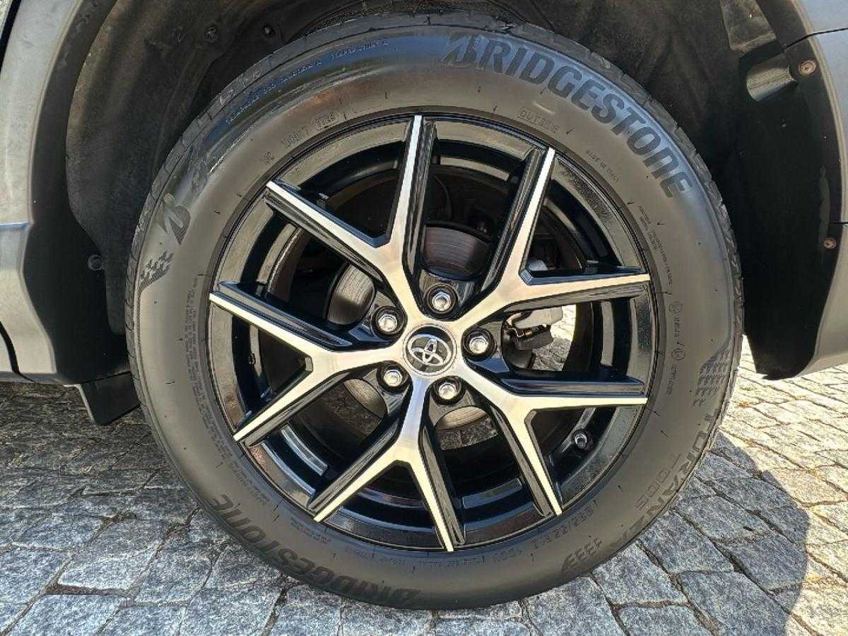 toyota-rav4-2017-hibrido-a-gasolina-2494cc