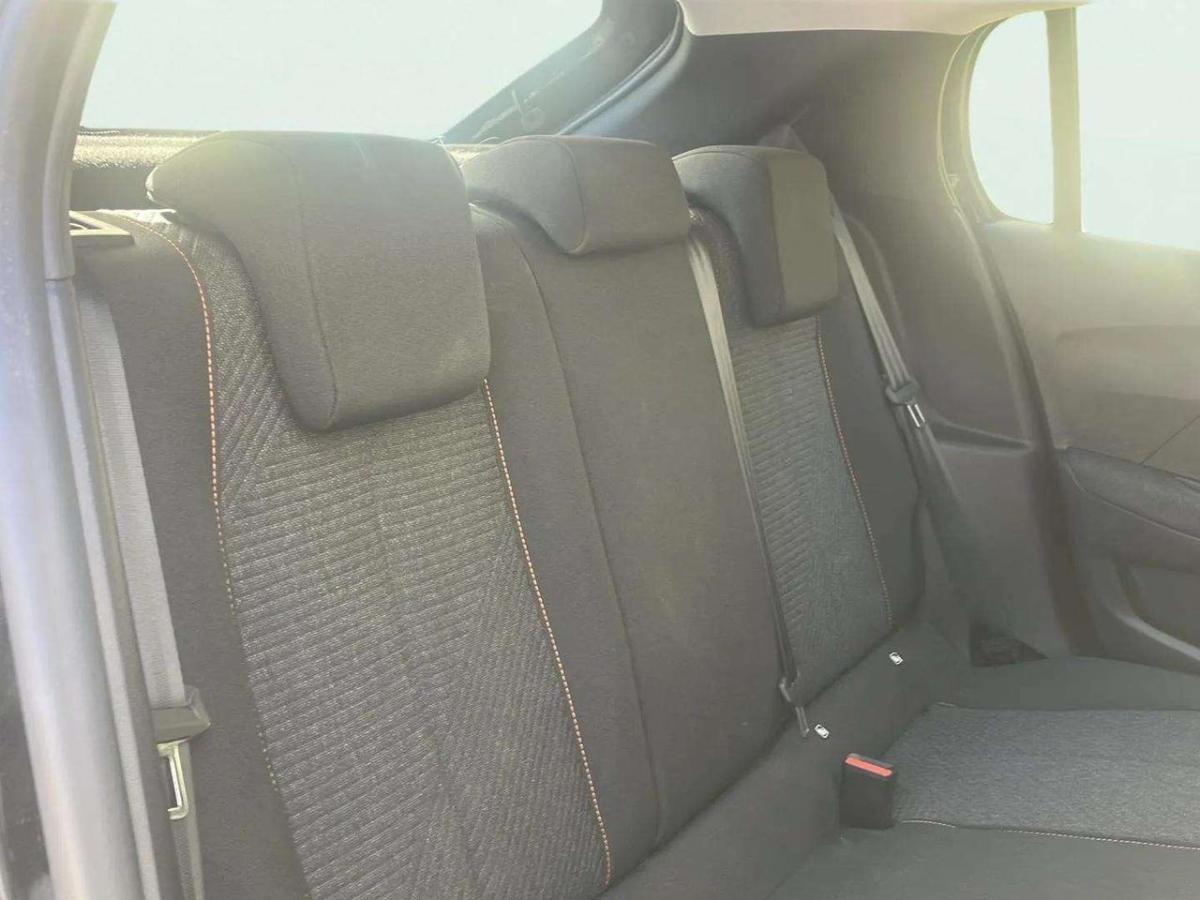 peugeot-208-2025-gasolina-1199cc