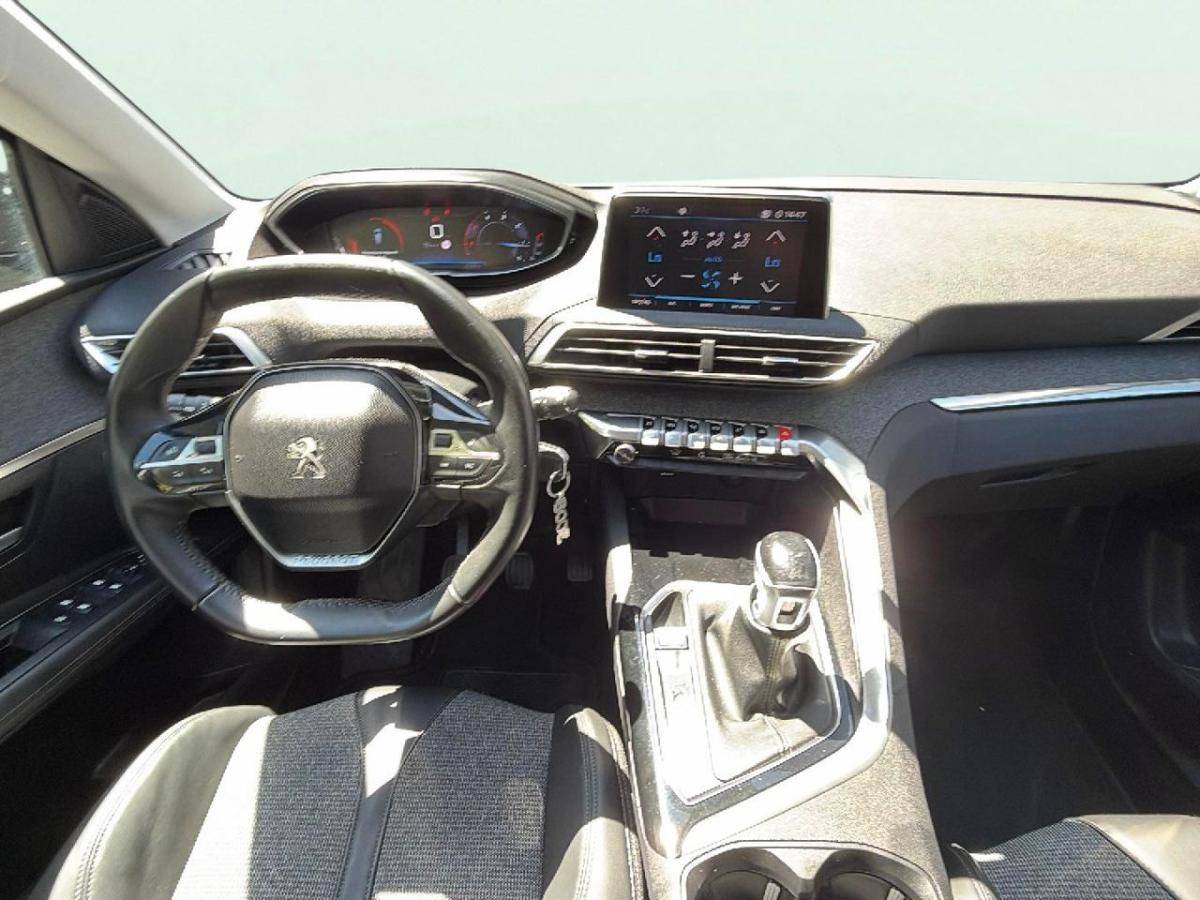 peugeot-3008-2017-diesel-1499cc