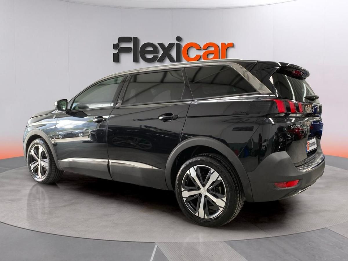 peugeot-5008-2018-diesel-1499cc
