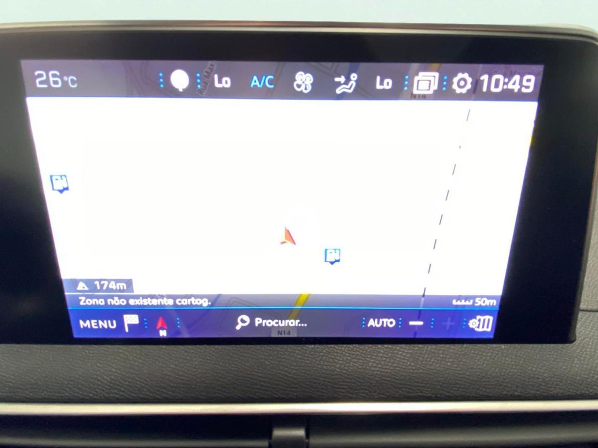 peugeot-5008-2018-diesel-1499cc