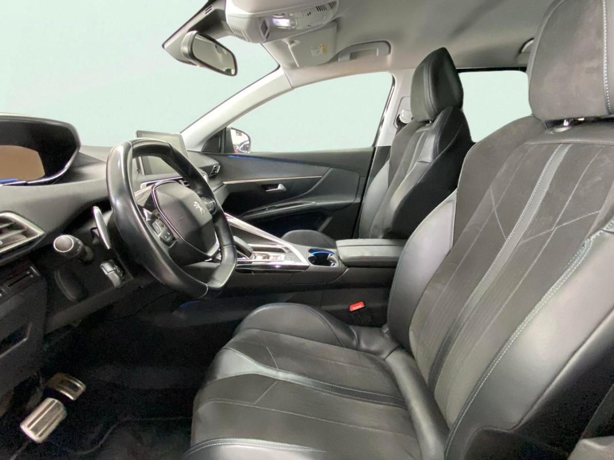 peugeot-5008-2018-diesel-1499cc