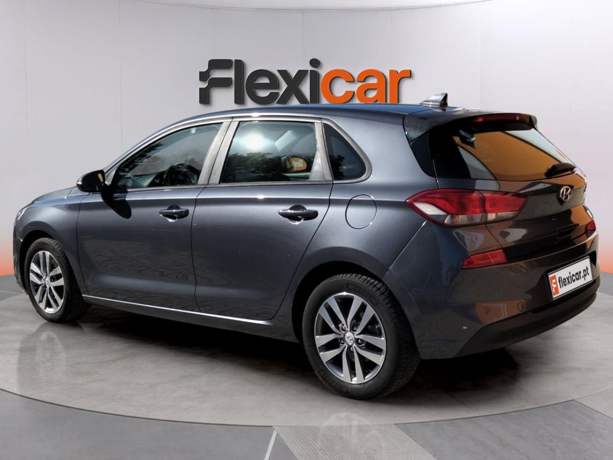 hyundai-i30-2018-gasolina-998cc