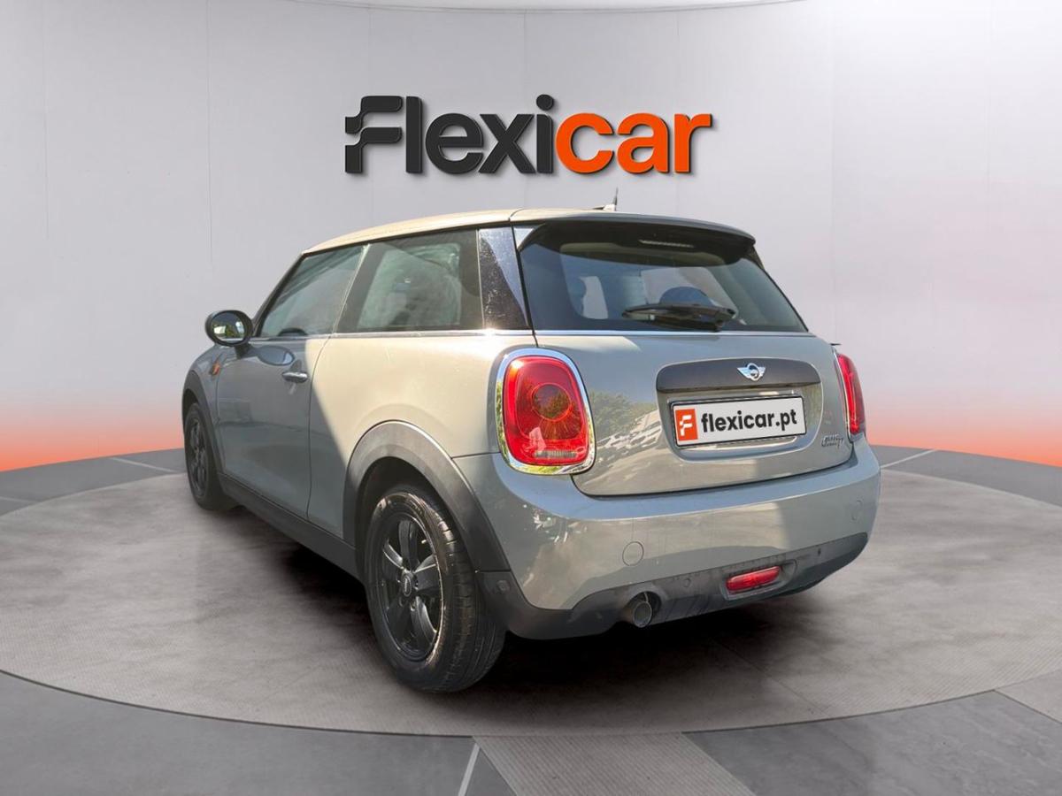 mini-one-2018-diesel-1496cc