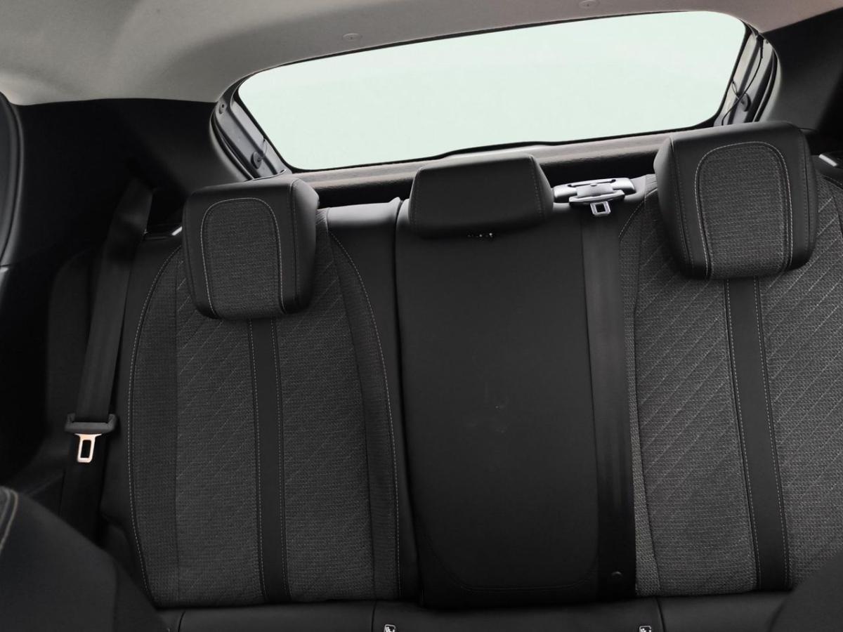 peugeot-208-2024-gasolina-1199cc