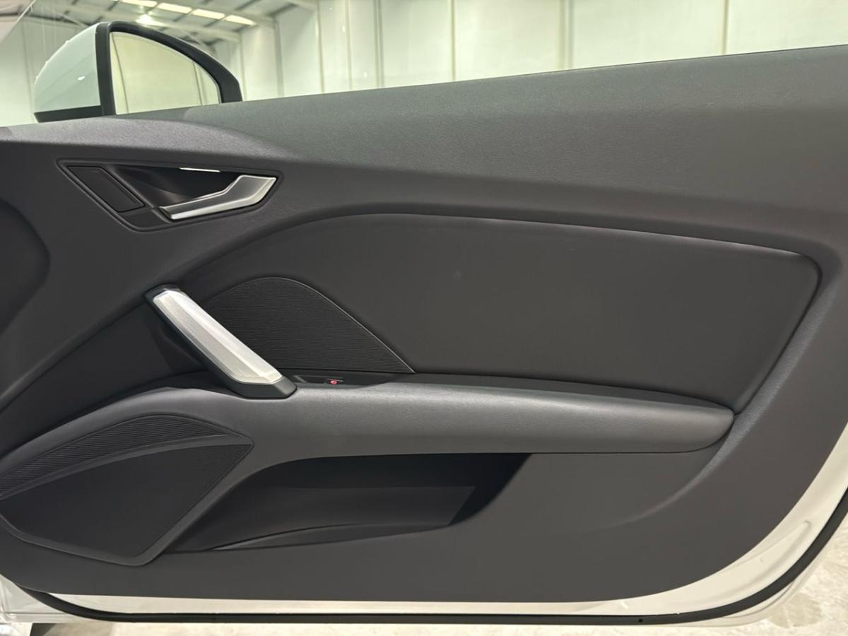 audi-tt-2016-gasolina-1984cc
