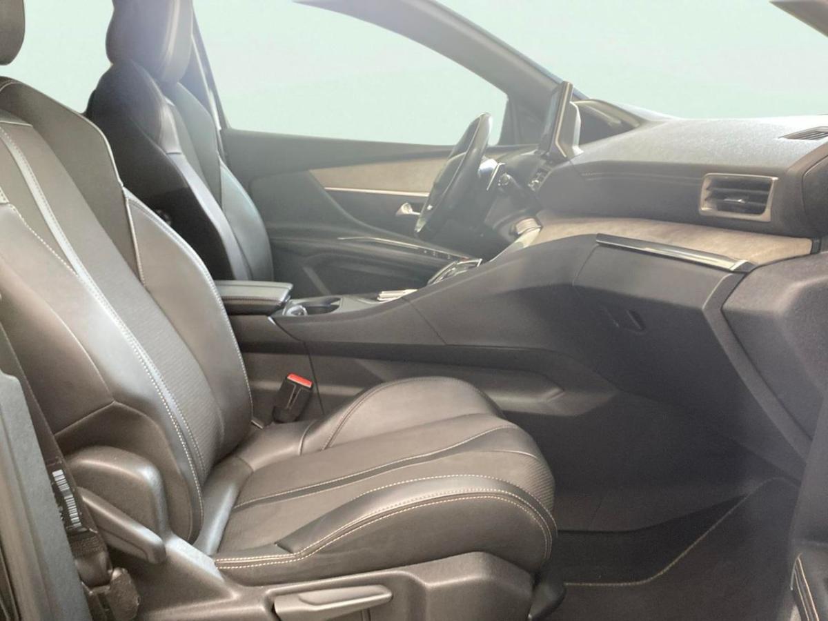 peugeot-5008-2022-diesel-1499cc