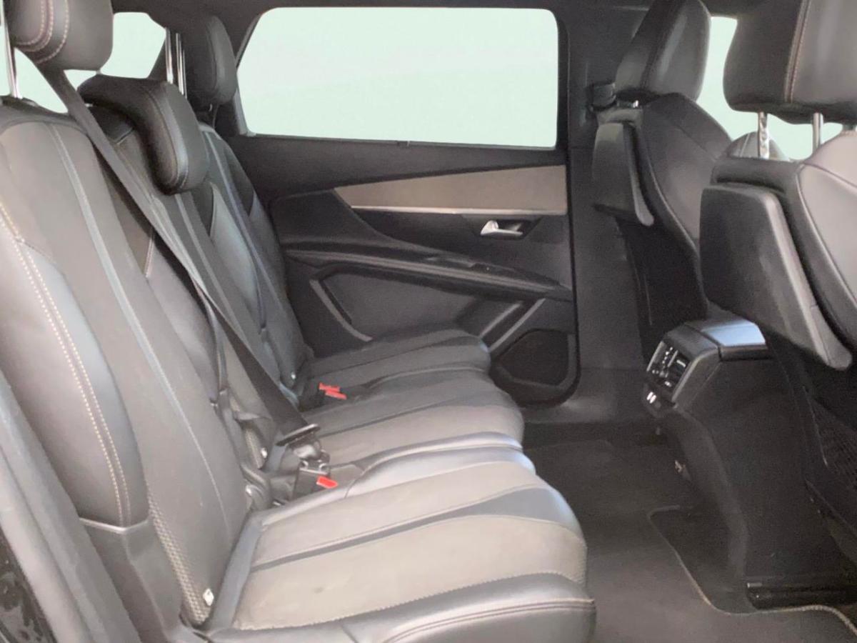 peugeot-5008-2022-diesel-1499cc
