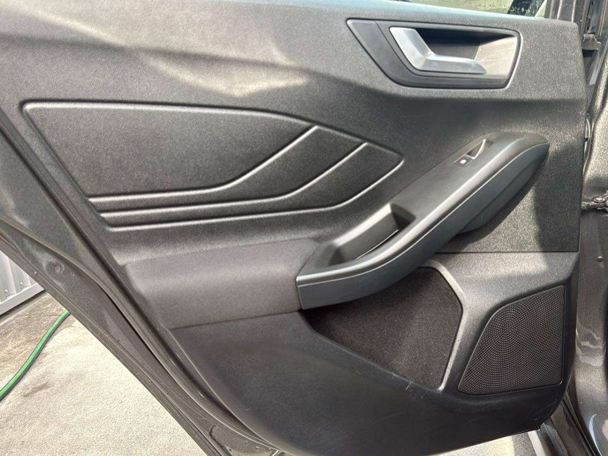 ford-focus-2020-gasolina-998cc