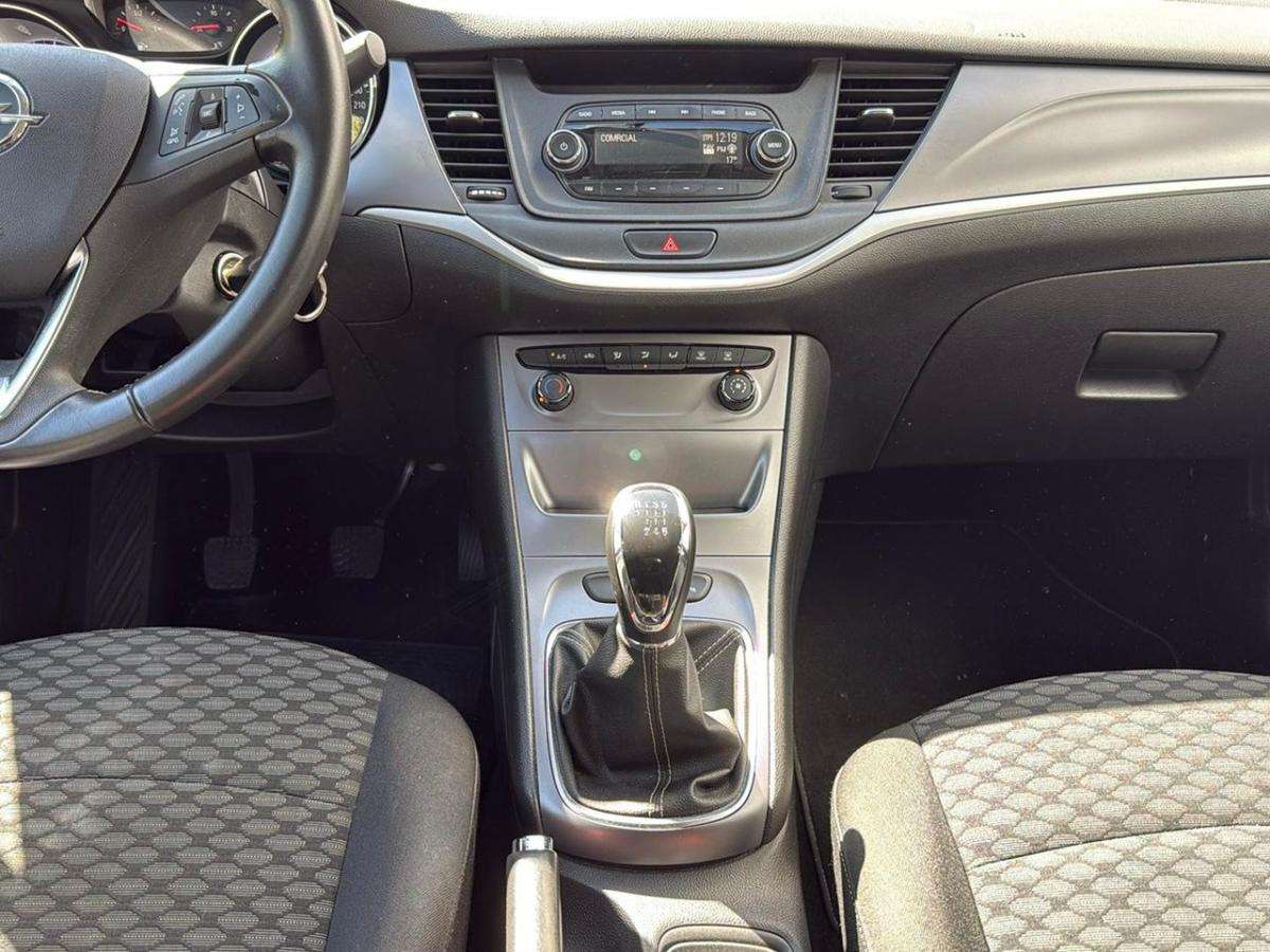 opel-astra-2018-diesel-1598cc