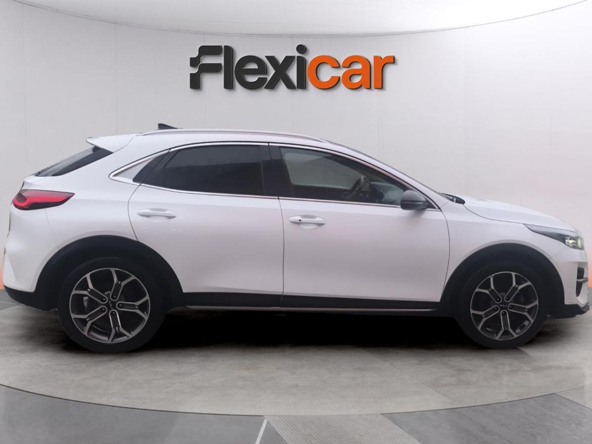 kia-xceed-2022-gasolina-998cc