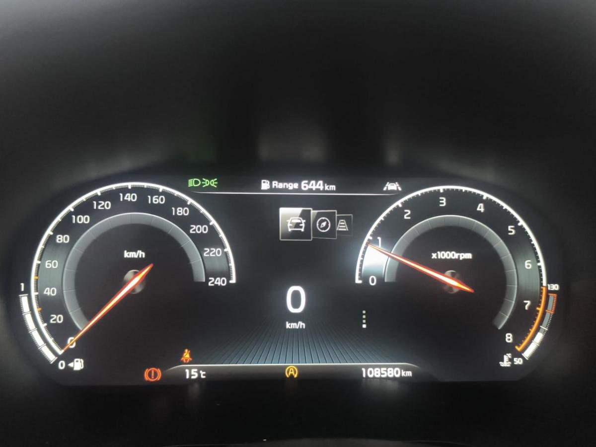 kia-xceed-2022-gasolina-998cc