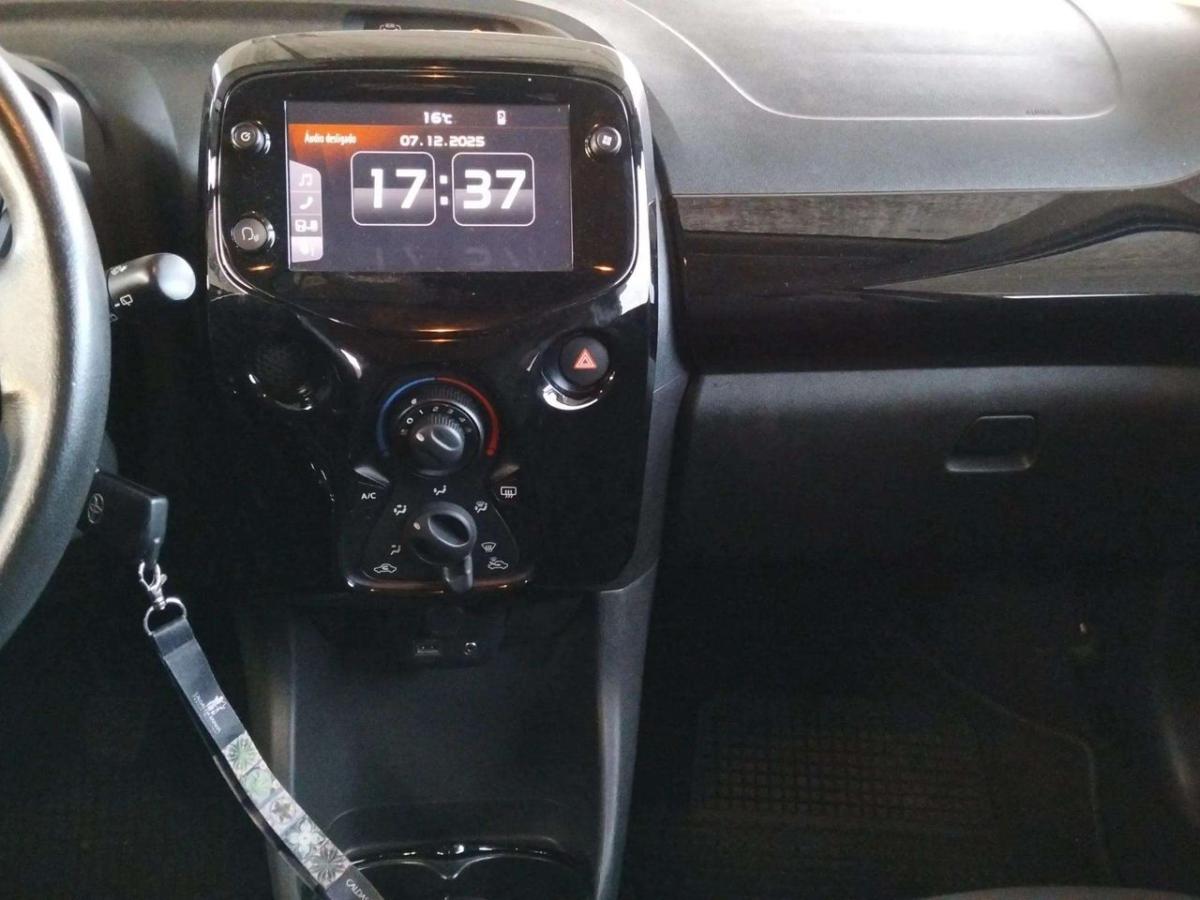 toyota-aygo-2021-gasolina-999cc