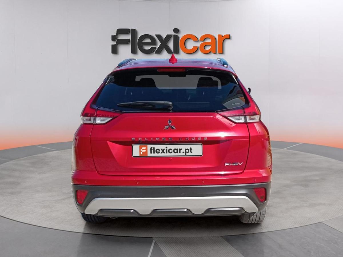 mitsubishi-eclipse-cross-2022-hibrido-a-gasolina-2360cc