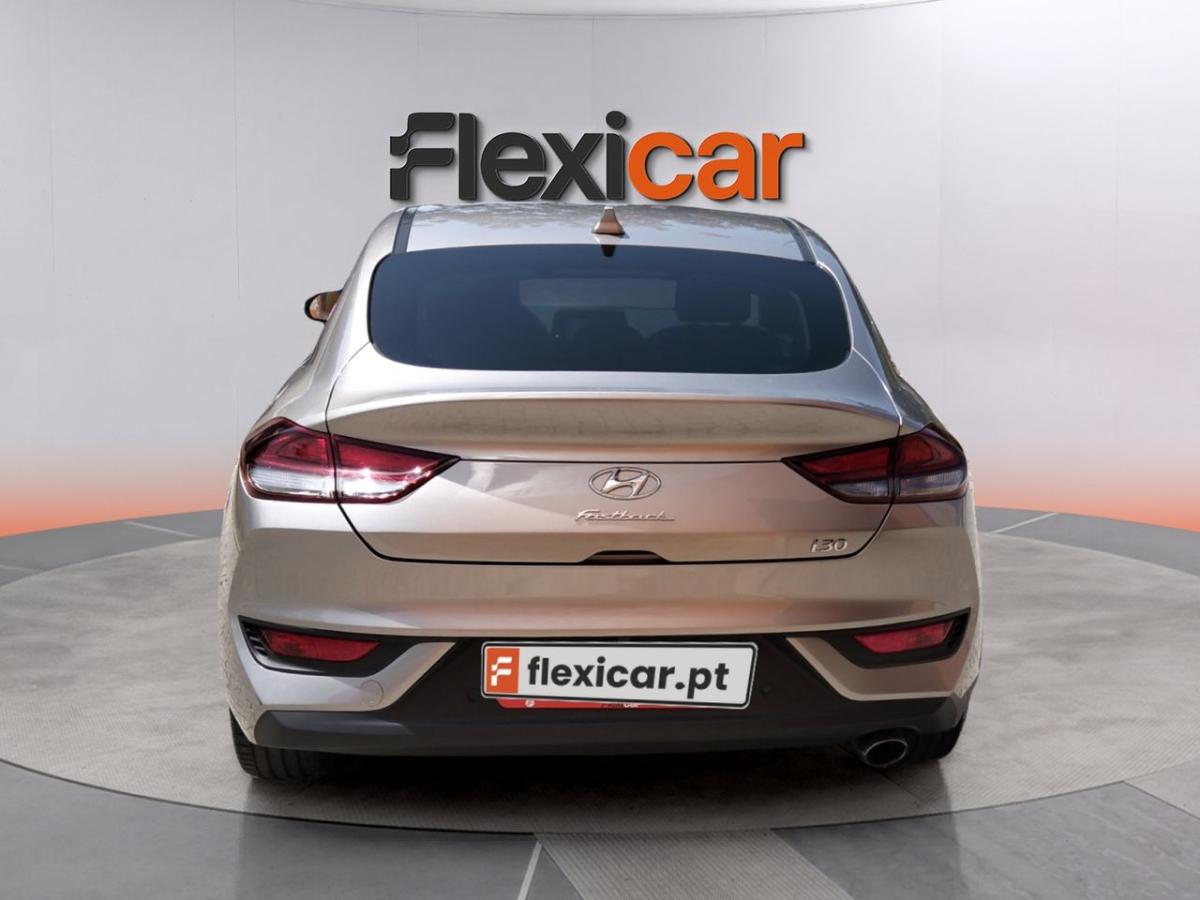 hyundai-i30-2018-gasolina-998cc