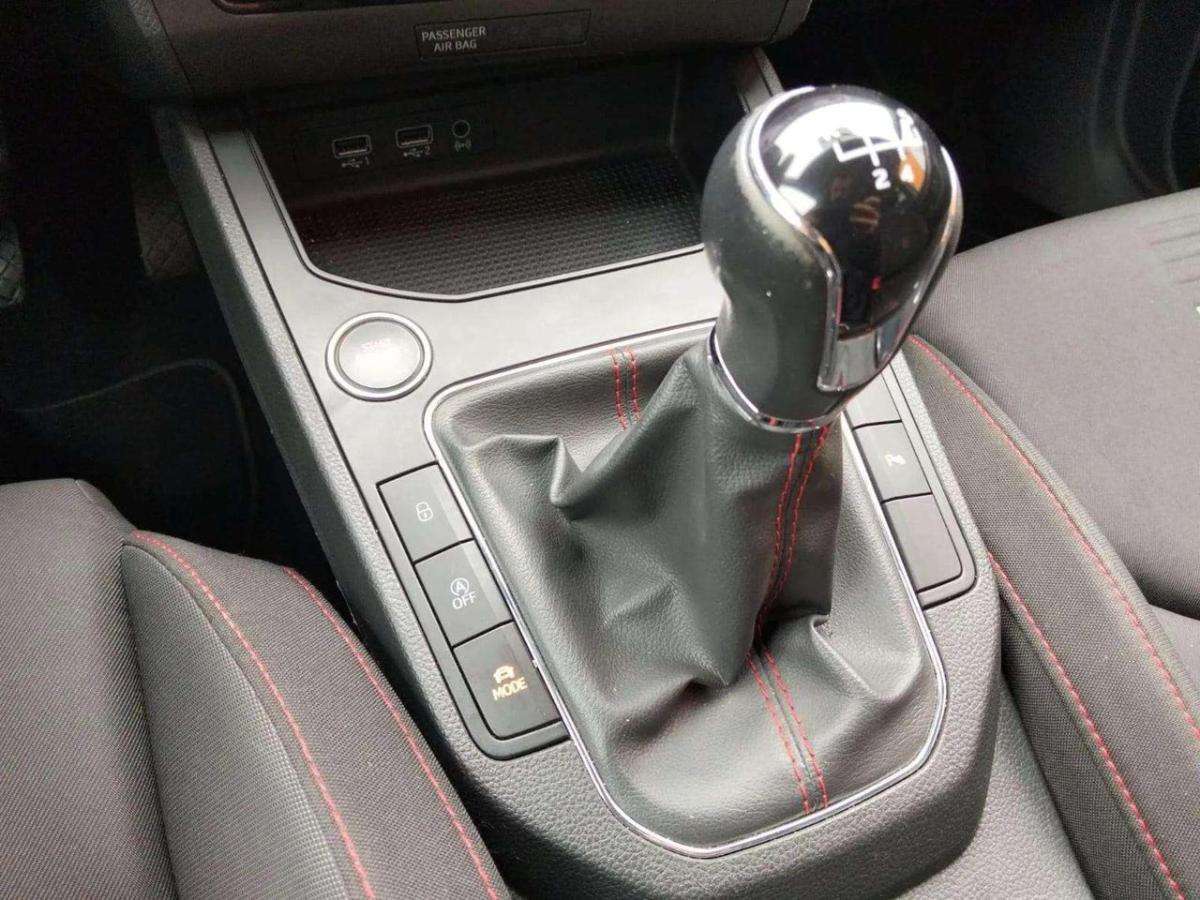 seat-ibiza-2019-gasolina-999cc