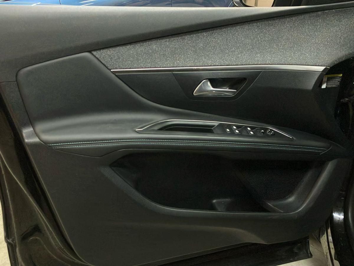 peugeot-3008-2022-hibrido-a-gasolina-1598cc