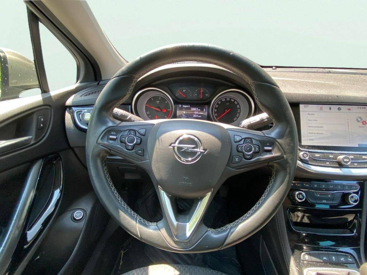 opel-astra-sport-tourer-2017-diesel-1598cc