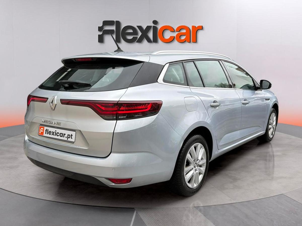renault-megane-sport-tourer-2022-gasolina-999cc
