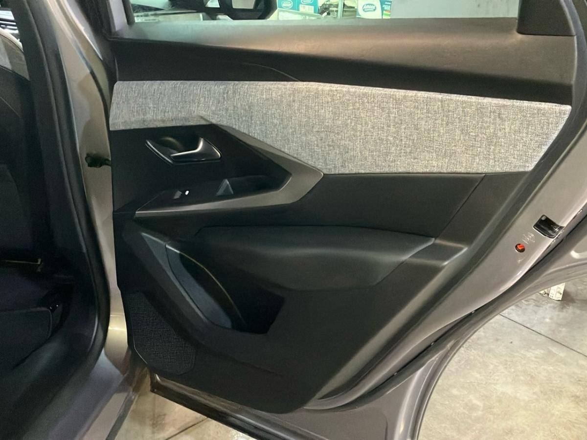 peugeot-3008-2024-hibrido-a-gasolina-1199cc
