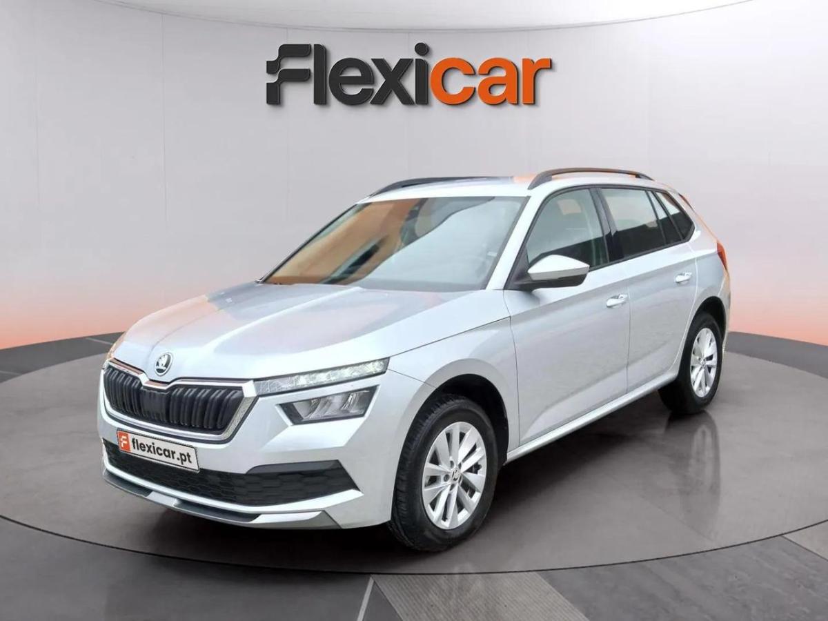 skoda-kamiq-2023-gasolina-999cc