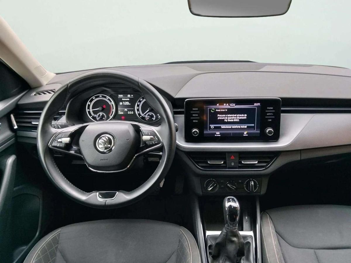 skoda-kamiq-2023-gasolina-999cc