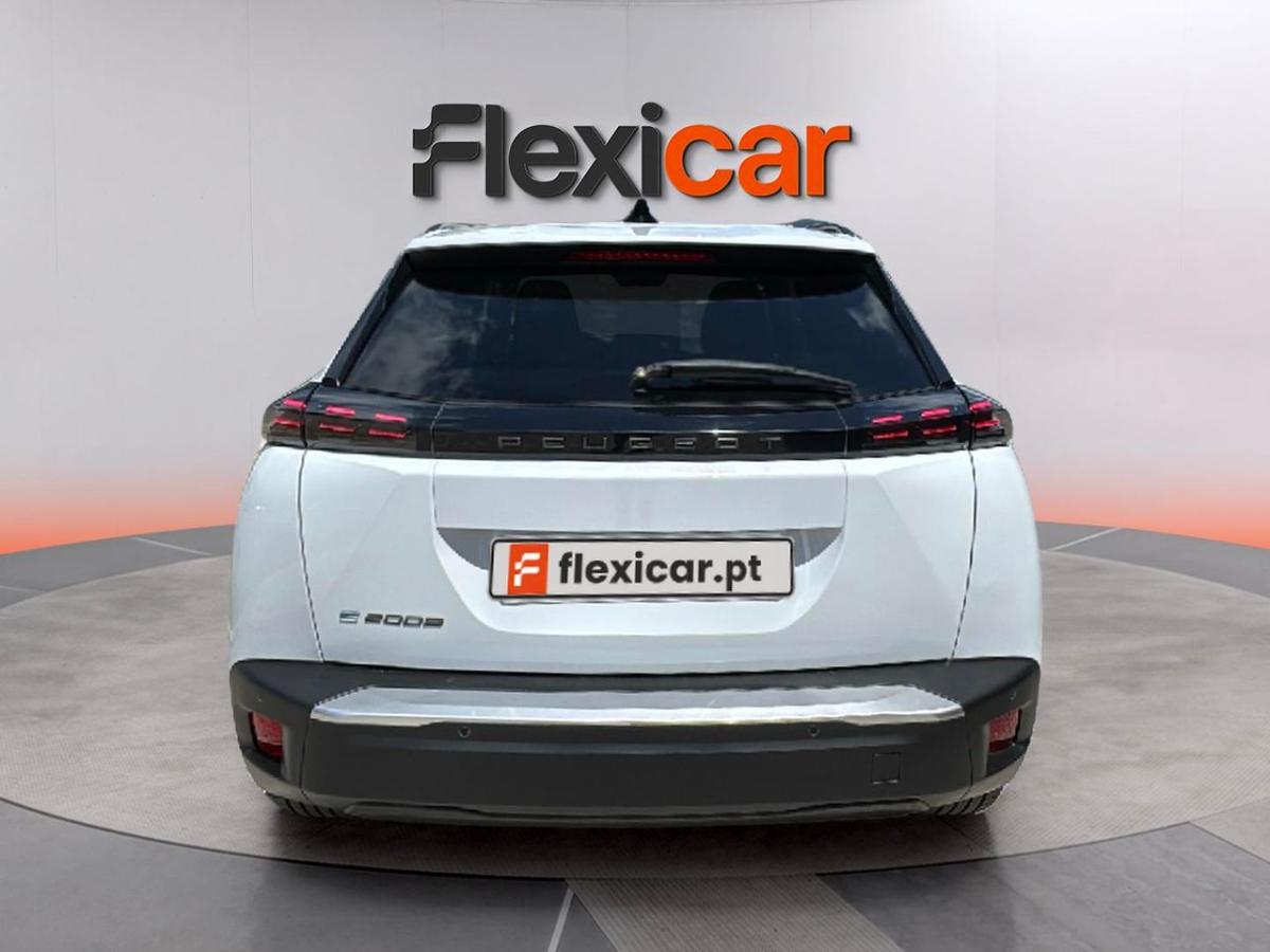 peugeot-2008-2025-eletrico-0cc