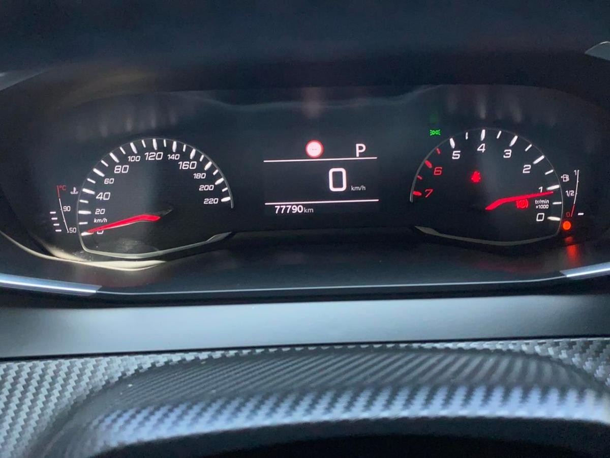 peugeot-208-2021-gasolina-1199cc