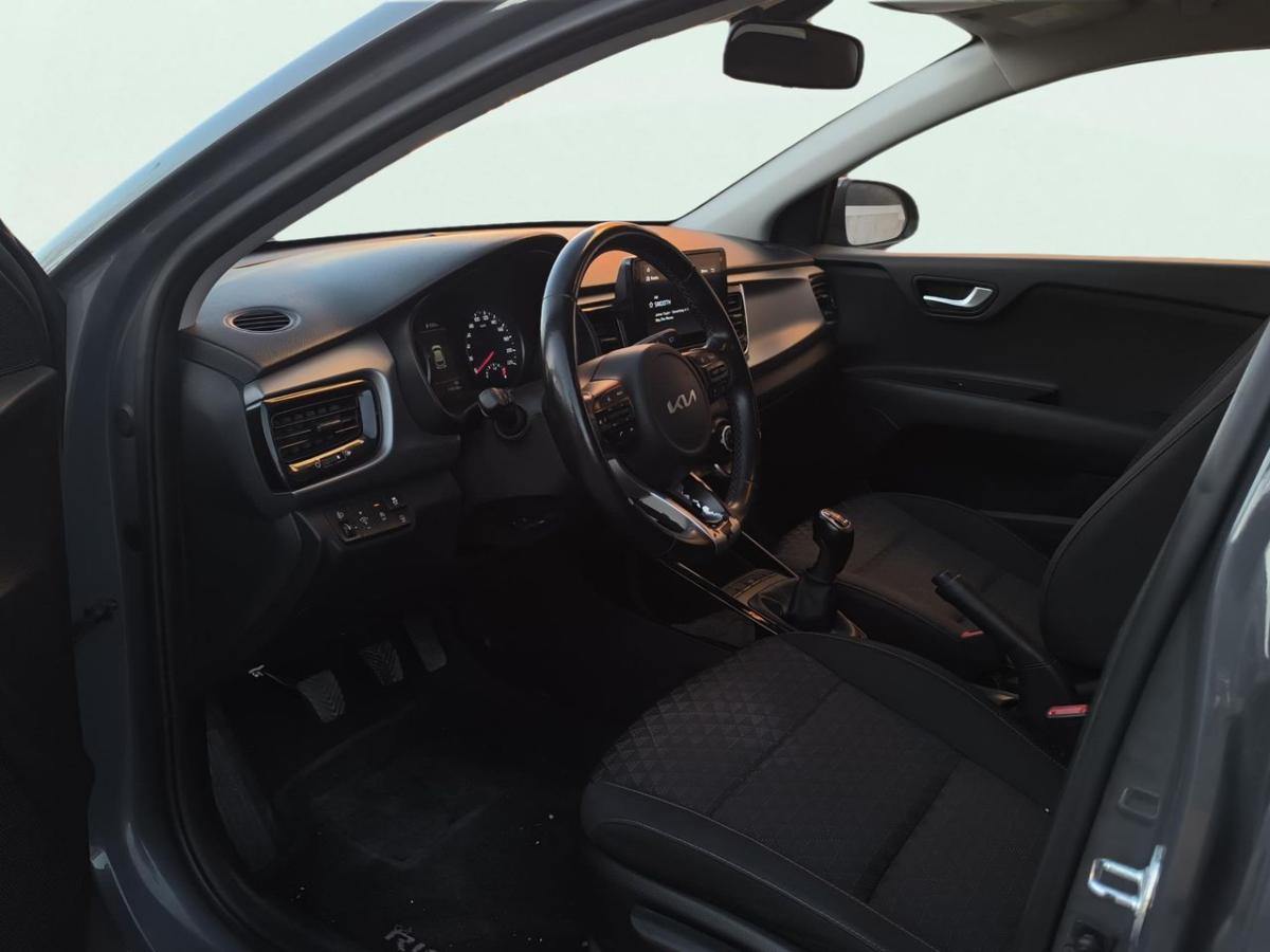 kia-rio-2022-gasolina-998cc