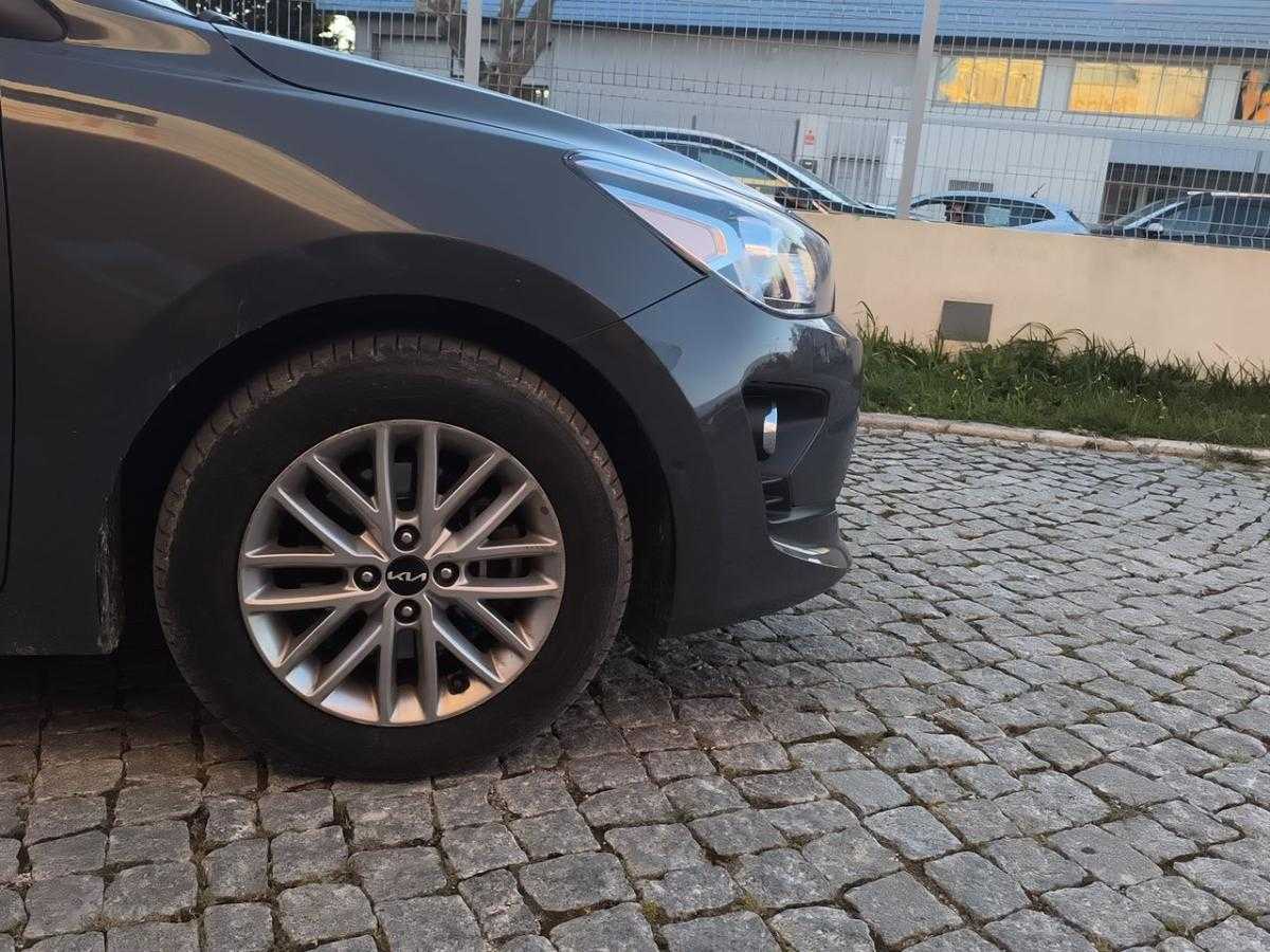kia-rio-2022-gasolina-998cc