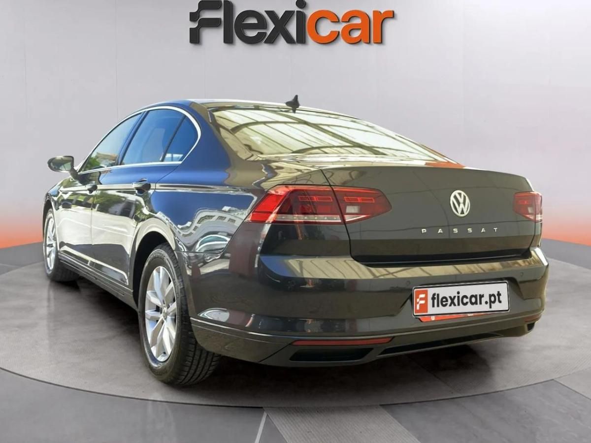 volkswagen-passat-2020-diesel-1598cc