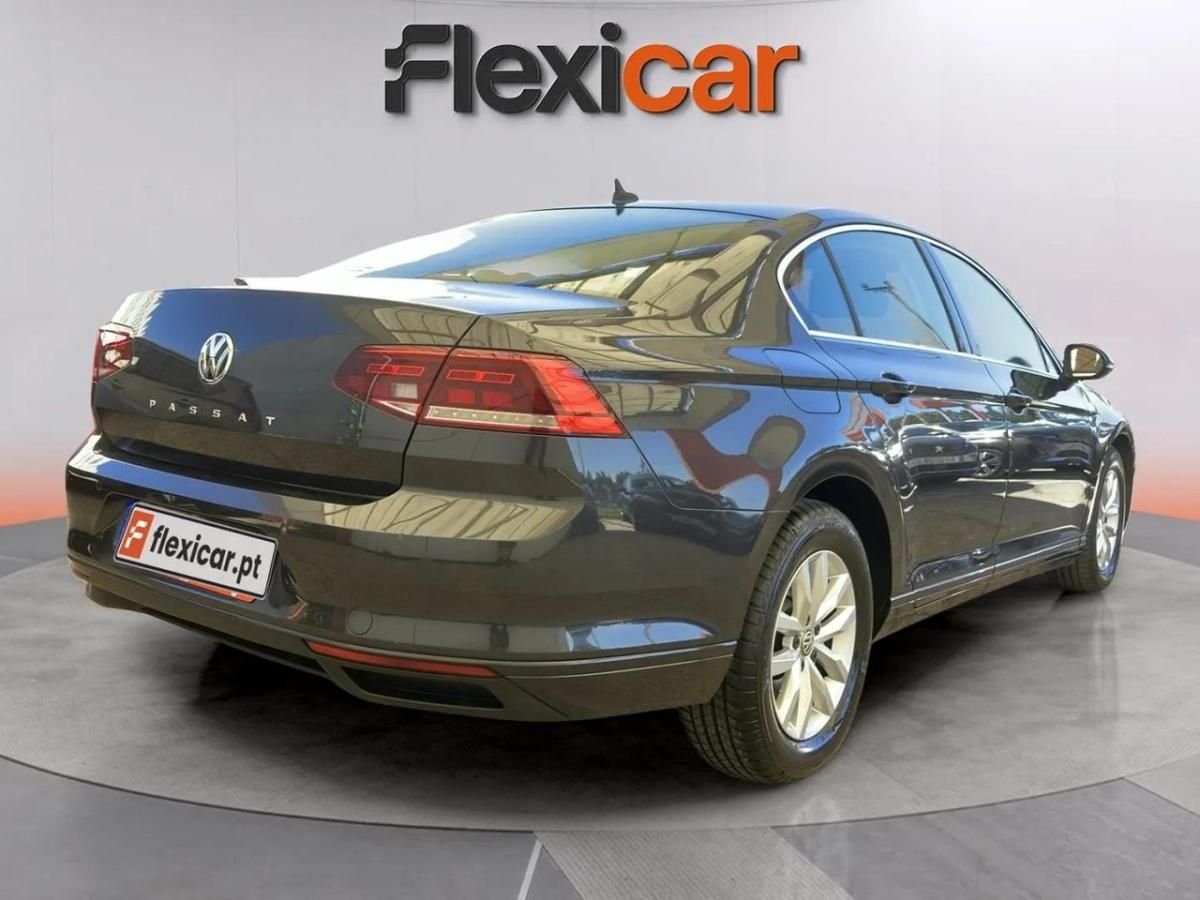 volkswagen-passat-2020-diesel-1598cc