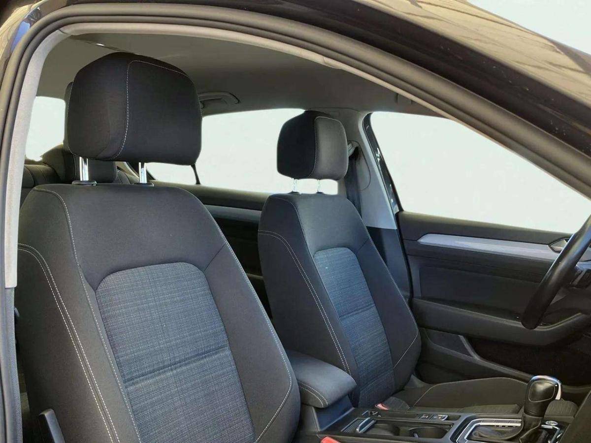 volkswagen-passat-2020-diesel-1598cc