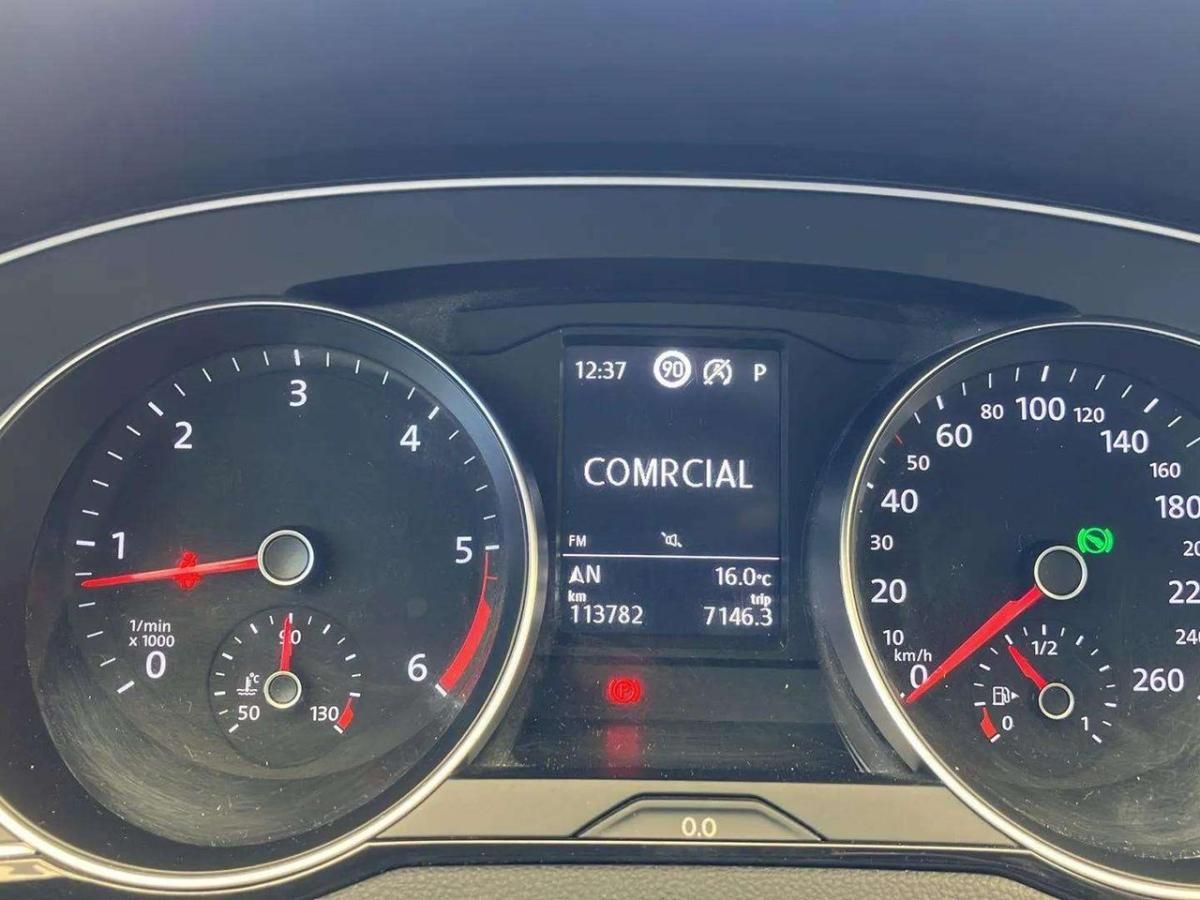 volkswagen-passat-2020-diesel-1598cc