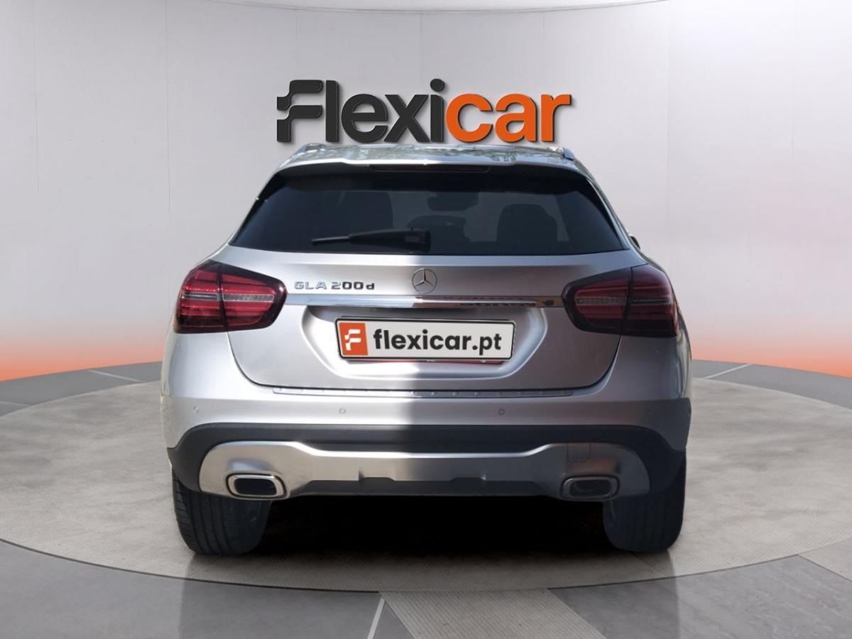 mercedes-benz-gla-2019-diesel-2143cc