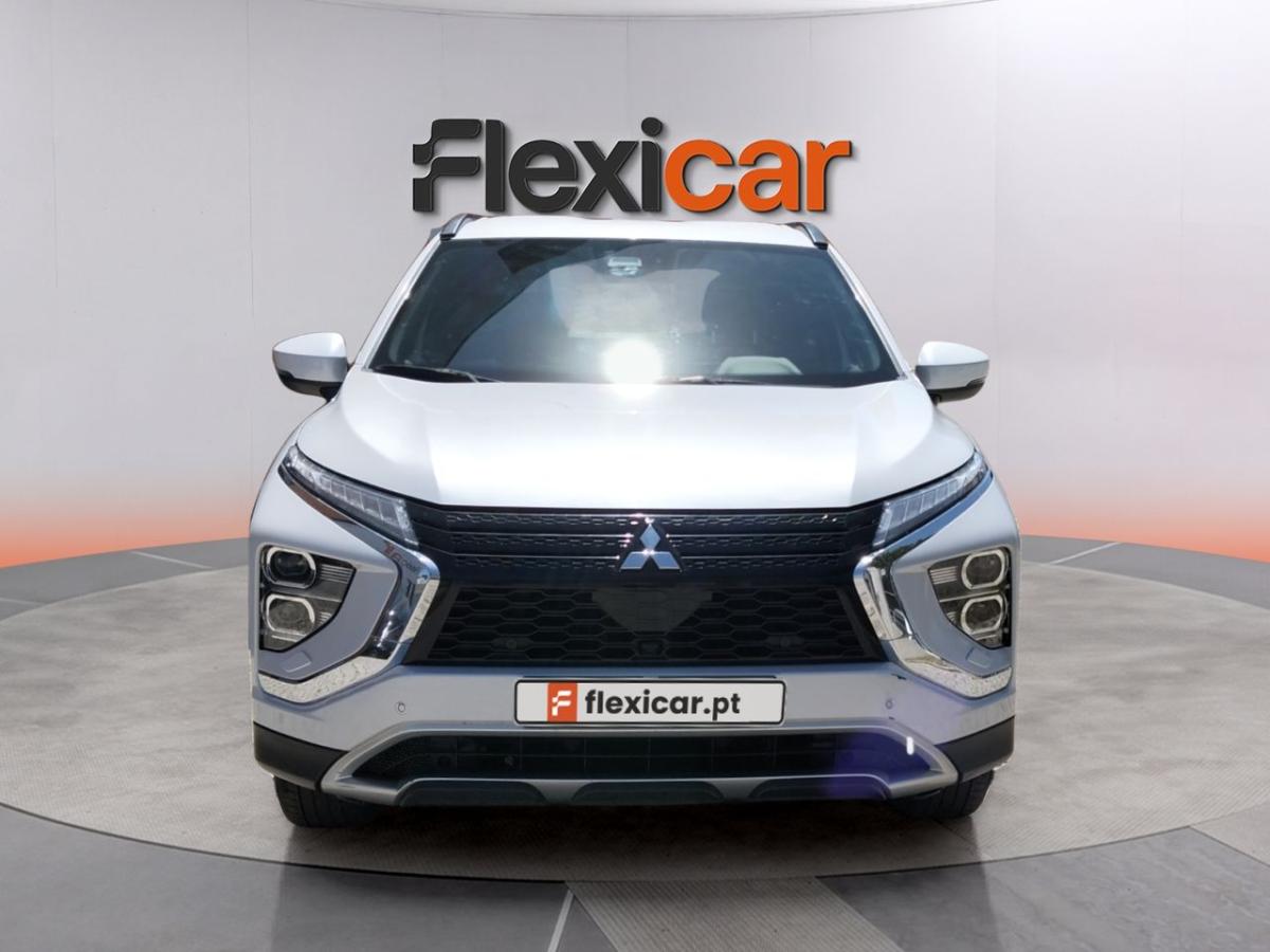 mitsubishi-eclipse-cross-2022-hibrido-a-gasolina-2360cc