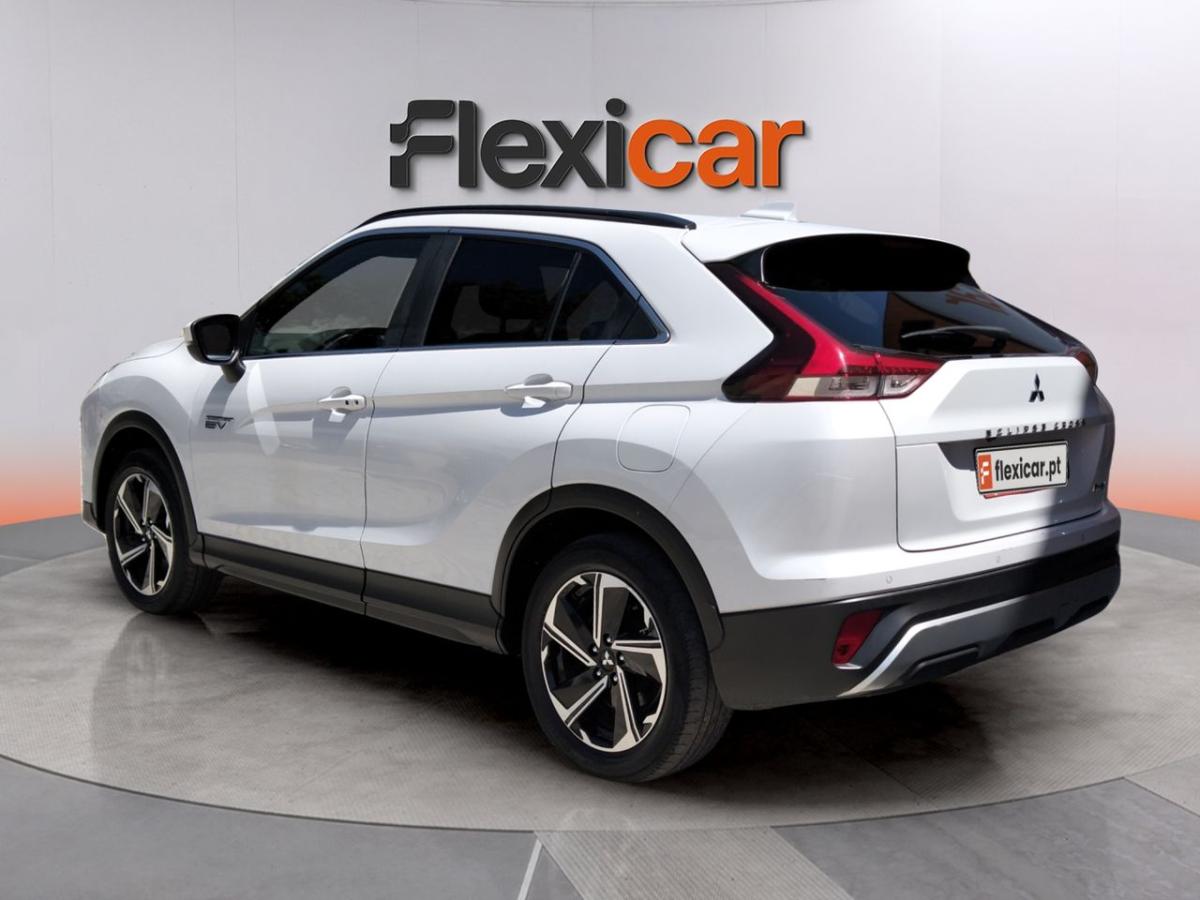 mitsubishi-eclipse-cross-2022-hibrido-a-gasolina-2360cc