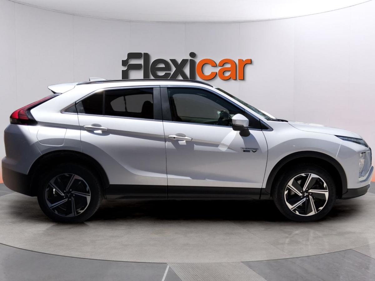 mitsubishi-eclipse-cross-2022-hibrido-a-gasolina-2360cc