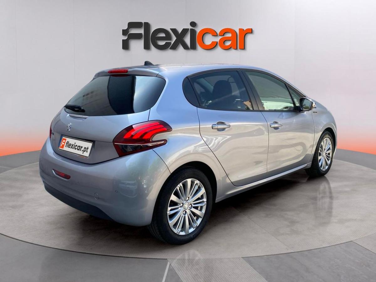 peugeot-208-2019-gasolina-1199cc