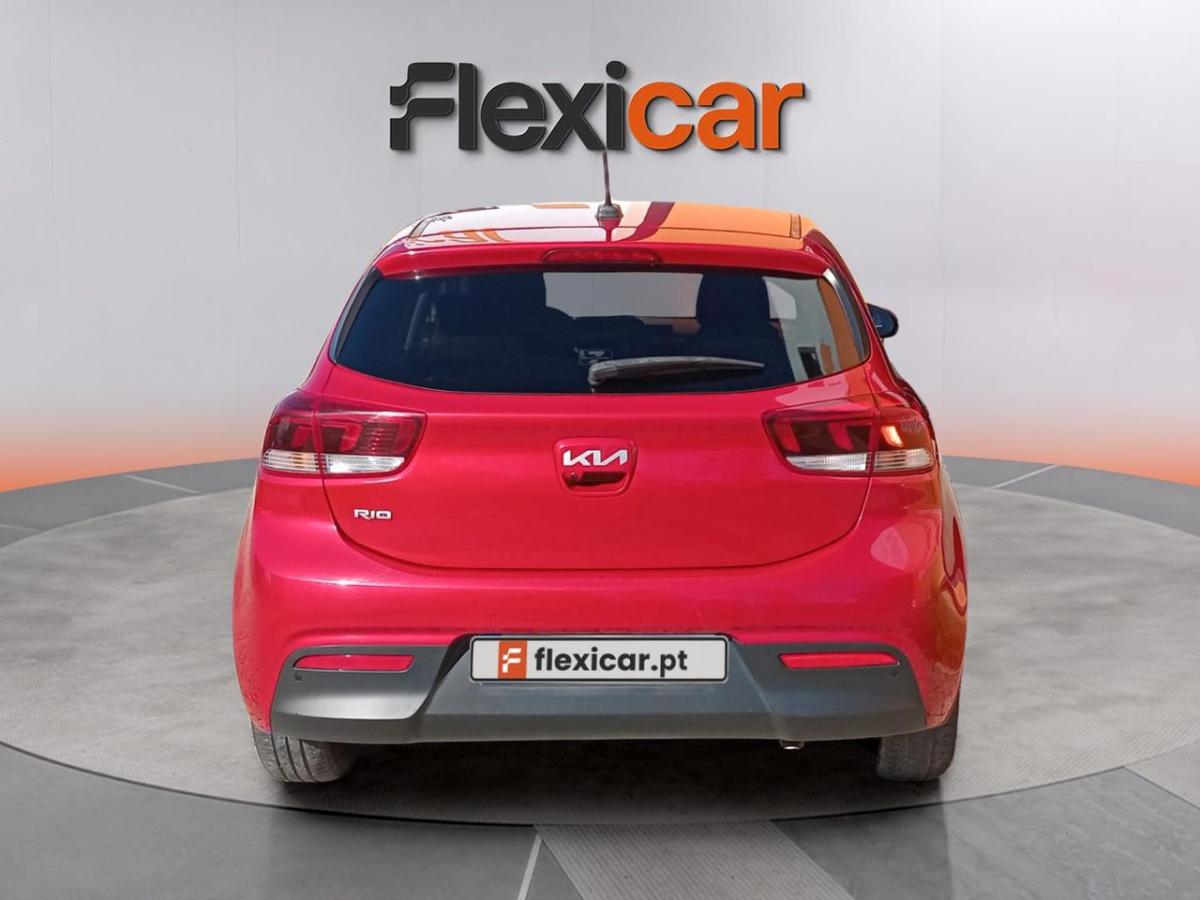 kia-rio-2022-gasolina-998cc