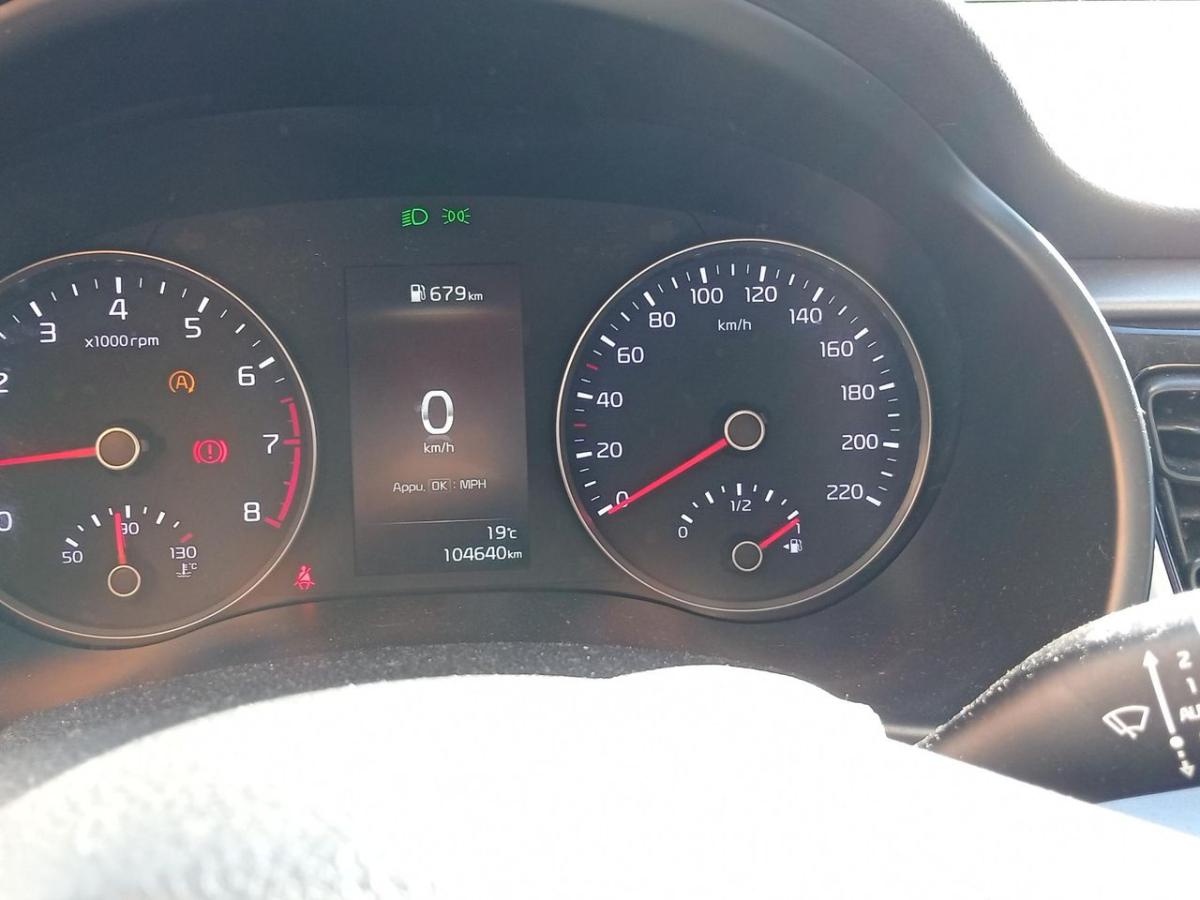 kia-rio-2022-gasolina-998cc