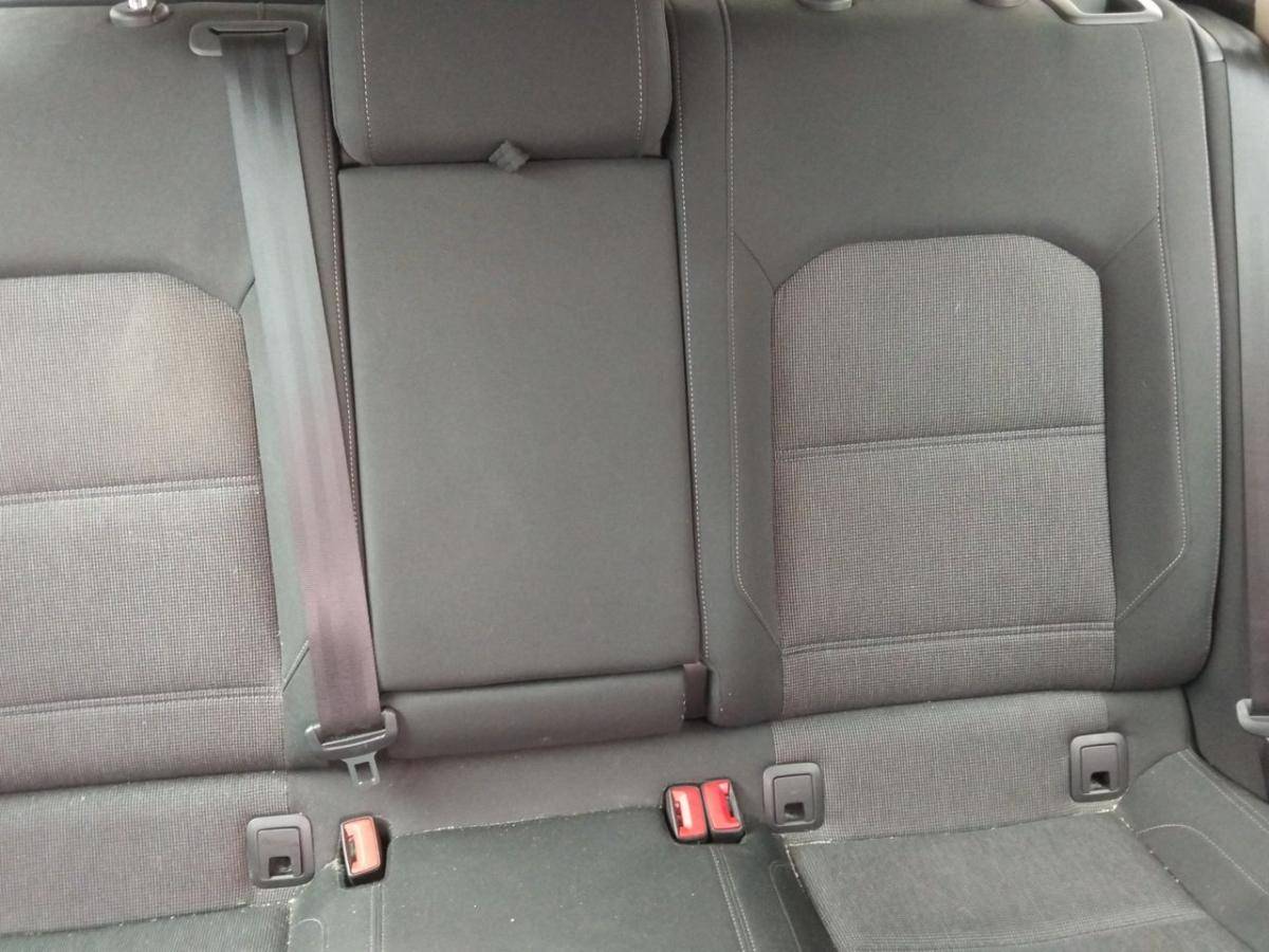 volkswagen-passat-variant-2018-diesel-1968cc