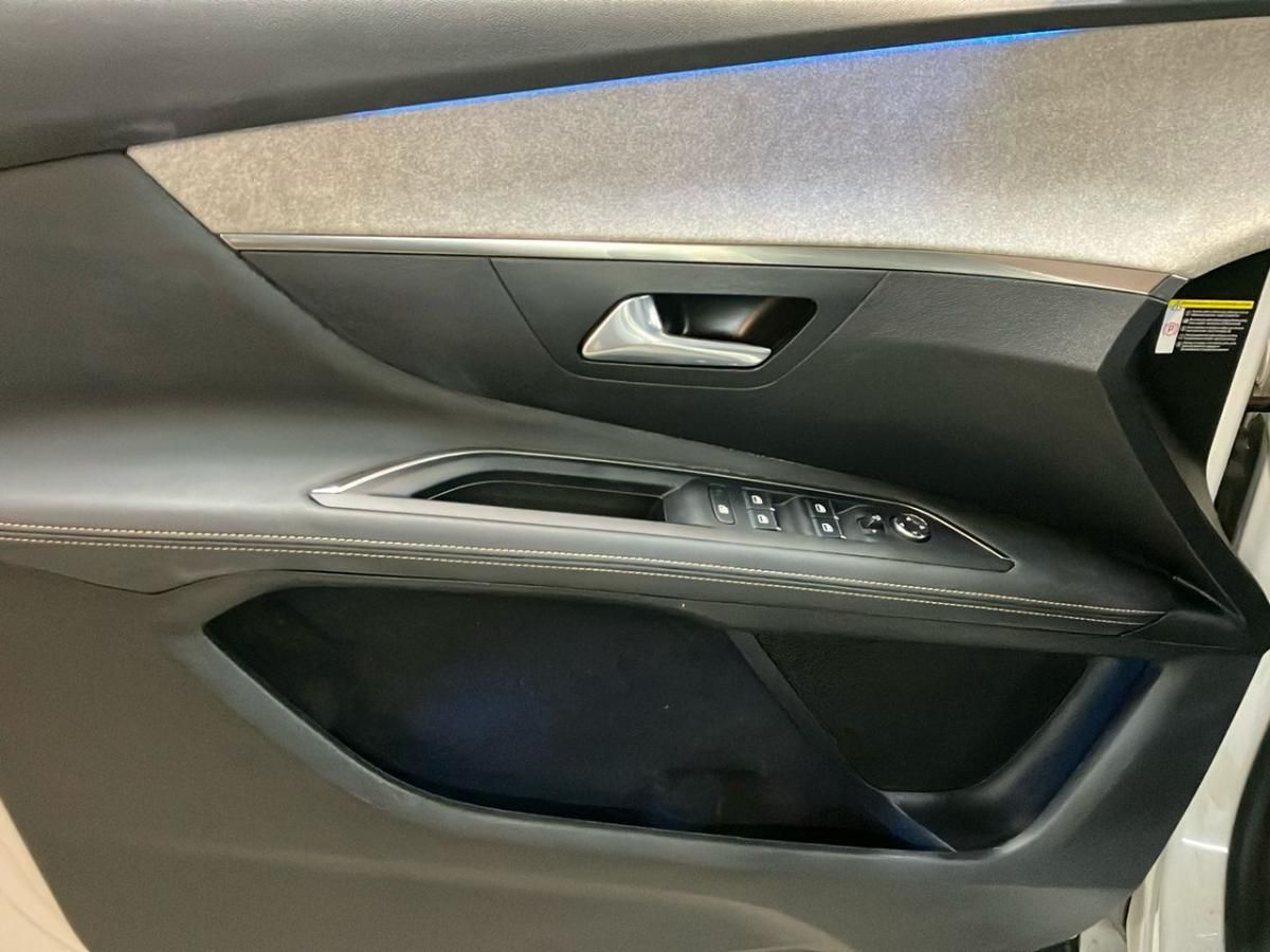 peugeot-3008-2021-hibrido-a-gasolina-1598cc