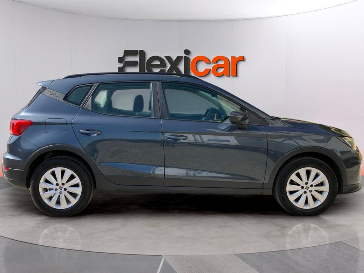 seat-arona-2022-gasolina-999cc