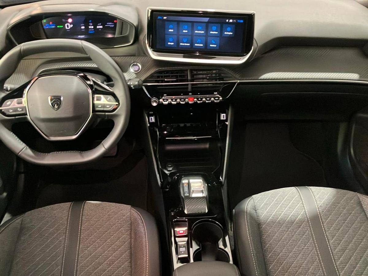 peugeot-2008-2025-eletrico-0cc