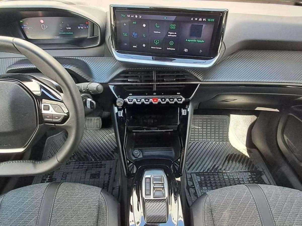 peugeot-2008-2024-gasolina-1199cc