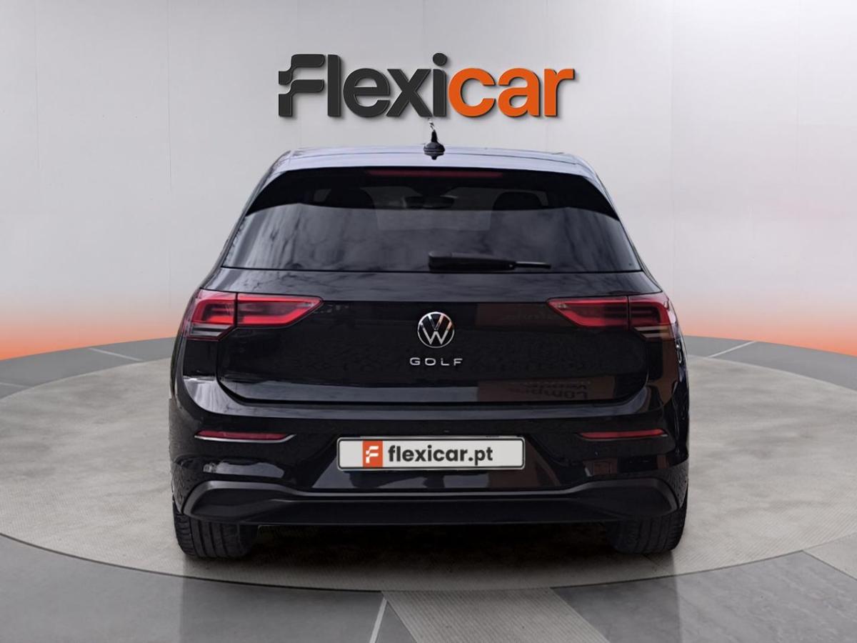 volkswagen-golf-2023-gasolina-999cc