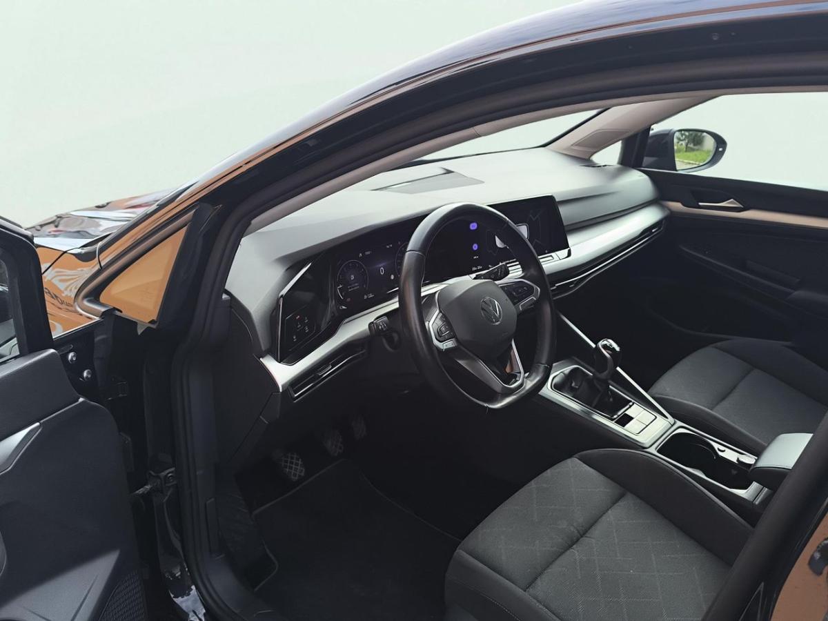 volkswagen-golf-2023-gasolina-999cc